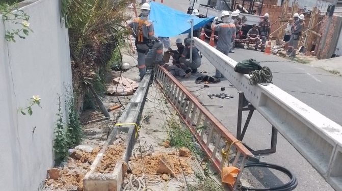 No serviço, homem despenca de 10 metros e fratura o braço em Manaus