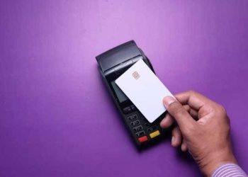 Polícia Civil alerta para pagamentos com cartões por aproximação