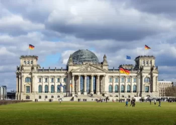 Alemanha prende ‘terroristas de extrema direita’ por tramar golpe de estado