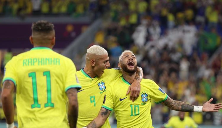 Neymar volta como uma vitória excepcional do Brasil nas quartas de final