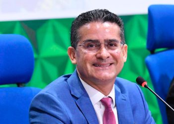 Prefeito David Almeida envia parabéns ao futuro presidente do Legislativo