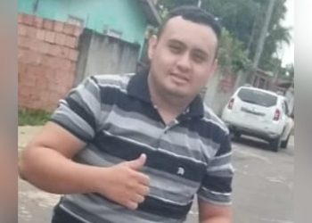 Vídeo mostra momento em que jovem é morto ao defender mãe de assalto