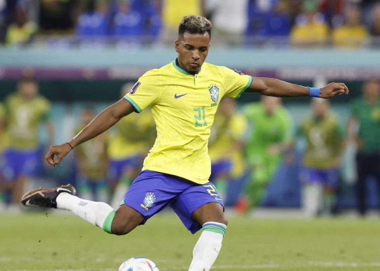 Copa: Brasil enfrenta Camarões tentando manter 100% de aproveitamento