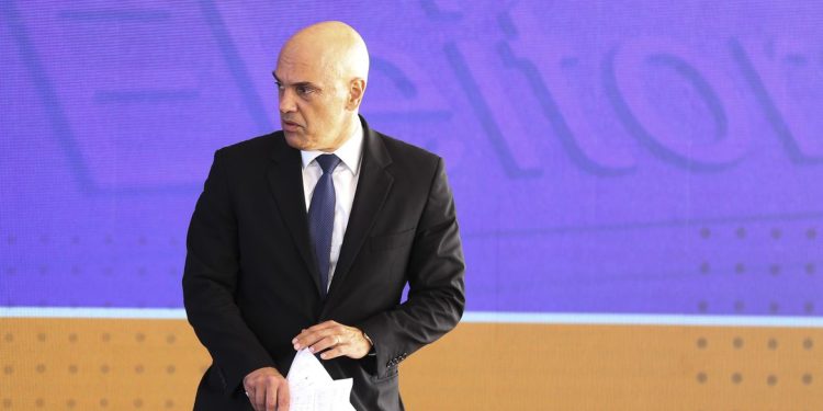 CNJ aciona PF por falsa ordem de prisão de Moraes contra ele mesmo