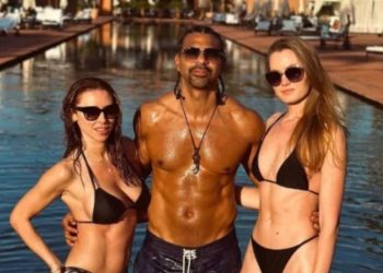 Ex-campeão mundial de boxe afirma viver trisal com modelo e cantora