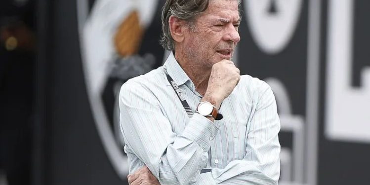 Salgado fala em eternizar Dinamite na camisa 10 do Vasco