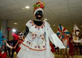 Kamélia chega a Manaus e abre oficialmente o Carnaval 2023 neste sábado, 7/1
