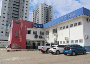 Mãe é presa suspeita de tentar matar bebê asfixiado em Manaus