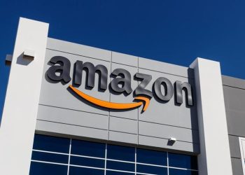 Amazon confirma demissão de mais de 18 mil funcionários