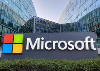 Microsoft vai demitir 10 mil funcionários para reduzir custos