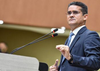 Prefeito David Almeida abre ano legislativo 2023