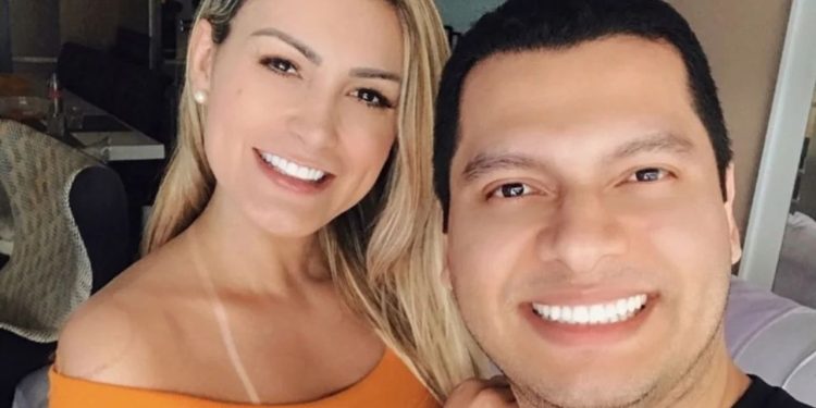 Ex diz que Andressa Urach voltou a se prostituir