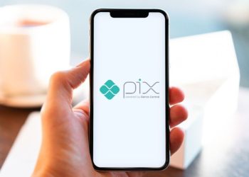 Pix fora do ar? Usuários relatam instabilidade no sistema de pagamentos