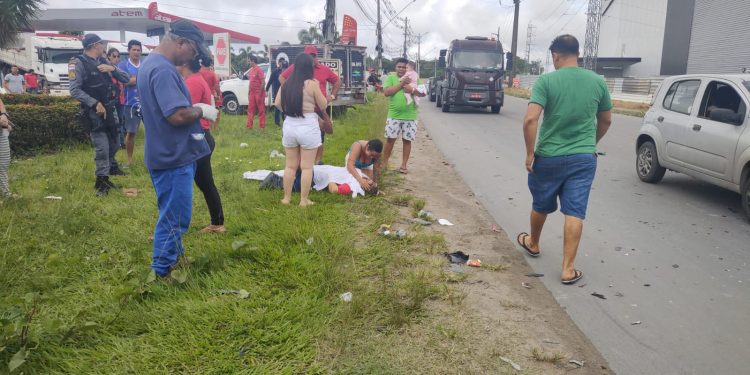 Cozinheira morre a caminho do trabalho em acidente de trânsito