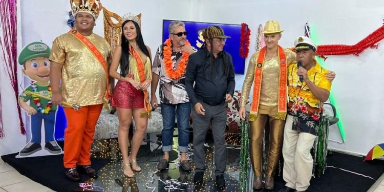 Que Rei sou Eu’: Corte do Carnaval 2023 brilha no Carnacrau do Maskate