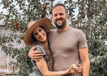 Mulher amamenta o marido por 3 dias para se livrar dos seios inchados