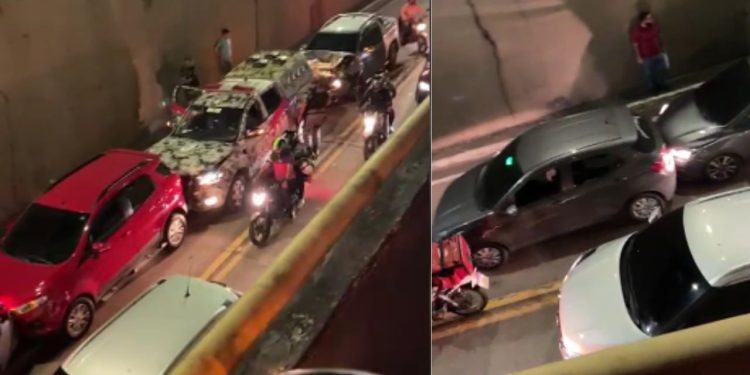 Um adolescente de 17 anos em uma picape ao bater na traseira de uma viatura da Rocam resultou em um engavetamento de três carro.