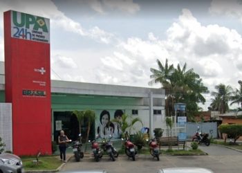 Uma bebê de apenas 1 ano, identificada como Emily Eloa Gomes da Costa, morreu no sábado (18) ao se engasgar comendo em Manaus