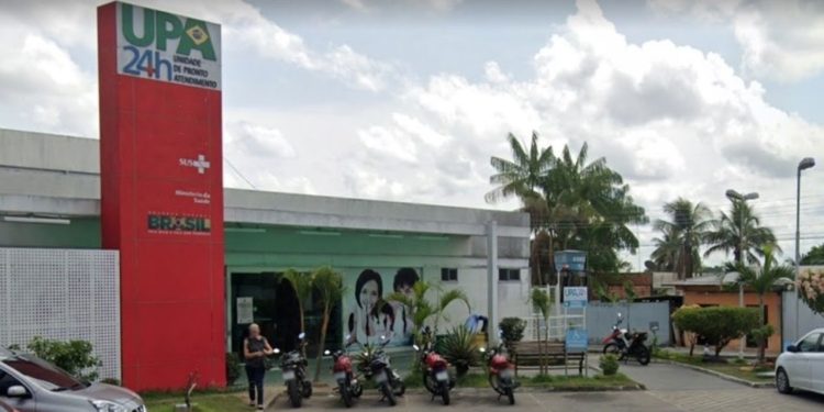 Uma bebê de apenas 1 ano, identificada como Emily Eloa Gomes da Costa, morreu no sábado (18) ao se engasgar comendo em Manaus