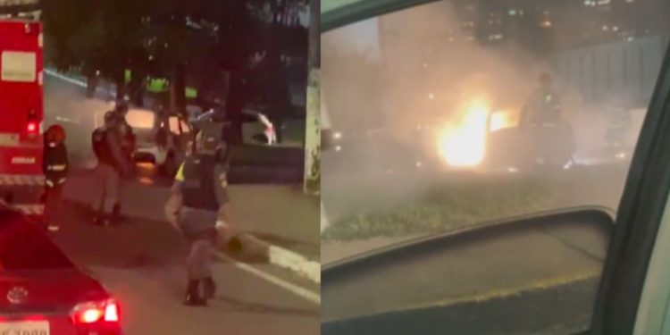 Em frente ao Shopping Ponta Negra, um carro pegou fogo nesta segunda-feira (21), na Avenida Coronel Teixeira, em Manaus.