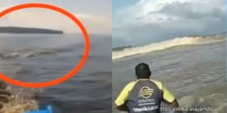 Um vídeo antigo voltou a circulas no grupos de WhatsApp nesta sexta-feira (10), onde mostra uma suposta cobra gigante em um rio do Amazonas.