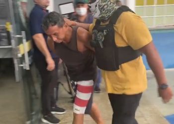 Um técnico de enfermagem de 58 anos, foi preso nesta quarta-feira (8), suspeito de apalpar as íntimas de uma adolescente de 15 anos.Técnico de