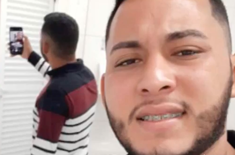 Matheus da Costa Ribeiro, 23 anos, morreu na noite deste sábado (25), ao reagir a um assalto na porta da casa do tio no bairro Jorge Teixeira