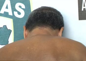 Um homem de 43 anos, que não teve o nome divulgado, foi preso suspeito de estuprar uma mulher de 30 anos, que pedia alimentos. Em Manaus.