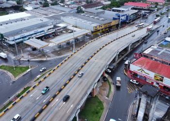A Prefeitura informou que a conclusão das obras de reforma do viaduto do Manoa, está prevista para abril, no feriado de Páscoa.