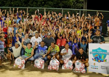 A prefeitura de Manaus, por meio da Fundação Manaus Esporte (FME) vem marcando um golaço com as crianças e jovens manauaras na nova etapa do projeto ‘Esporte na Comunidade´. gol da prefeitura