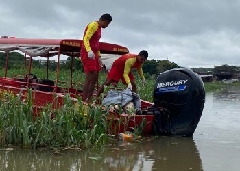 URGENTE – Corpo boiando atrás da fábrica de juta na Matinha