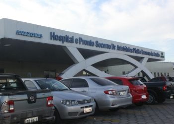 Um segurança de uma boca de fumo, morreu ao trocar tiros com a polícia na noite de terça-feira (28). Segurança de.