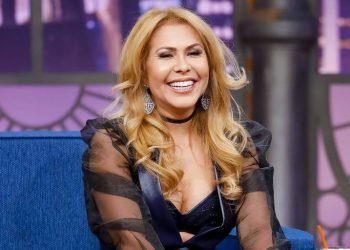 Joelma diz que não beija ninguém há 4 anos