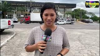 Cocotinha é presa escondendo armamento em bag para traficantes no Alvorada