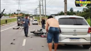 URGENTE: motociclista morre ao atingir carreta na avenida das Torres