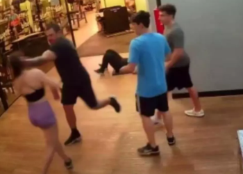 Um policial militar de 27 anos foi filmado dando soco no rosto de uma jovem de 18 anos em uma academia de Goiânia, na terça-feira (28). PM dá