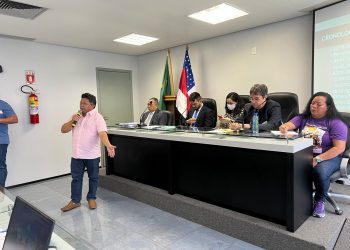 Regularização fundiária de áreas da Suframa é tema de reunião promovida por Sinésio Campos
