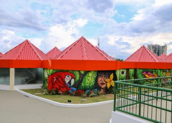 A Casa de Praia Zezinho Corrêa, no complexo turístico Ponta Negra, zona Oeste, será entregue pela Prefeitura de Manaus à. Prefeitura entrega.