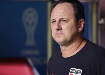 O São Paulo anunciou nesta quarta-feira (19), a saída de Rogério Ceni da função de treinador. Ele não conquistou nenhum título.