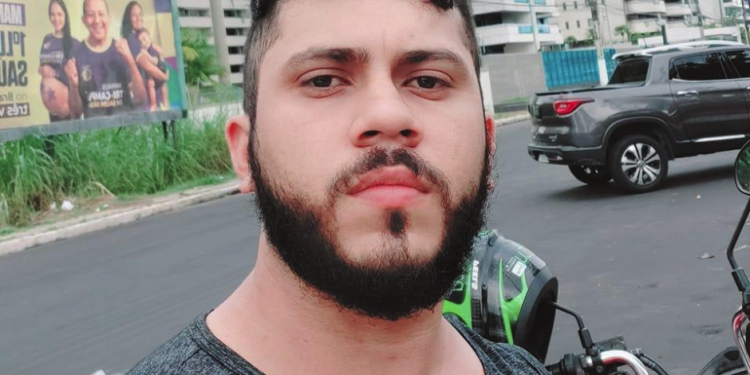 Jovem morre em grave acidente na Compensa