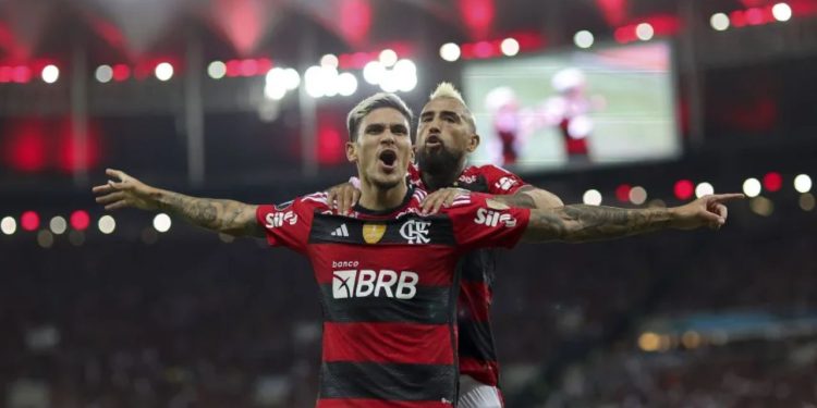 O Flamengo venceu por 2 a 0 o Ñublense, nesta quarta-feira (19), no Maracanã, na estreia do técnico Jorge Sampaoli.