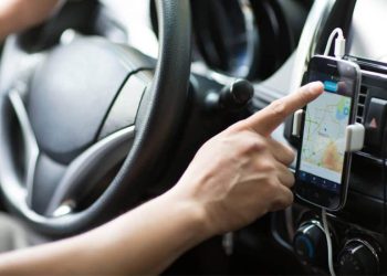 Um motorista de aplicativo foi sequestrado e obrigado a transferir R$ 1,7 mil para criminosos, na quinta-feira (27), no bairro. Motorista de.