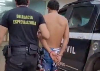 Um homem, que não teve o nome divulgado, foi preso suspeito de espancar a própria esposa dentro de casa no bairro. Criança vai.