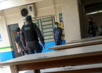 Devido ao risco de supostos atentados em escolas no dia 20 de abril, o Sindicato dos Estabelecimentos de Ensino Privado. Sindicato orienta