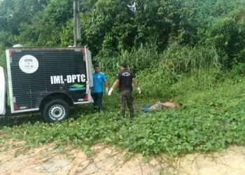 Cenas fortes: Motociclista de aplicativo é sequestrado e morto com facadas na cabeça