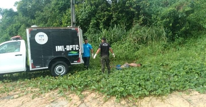 Cenas fortes: Motociclista de aplicativo é sequestrado e morto com facadas na cabeça