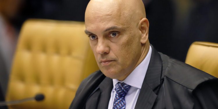 Moraes determina quebra de sigilo de todas as imagens do circuito interno do Planalto em 8/1