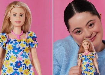 Foi revelada na terça-feira (25) a primeira Barbie da história com síndrome de Down. Barbie faz
