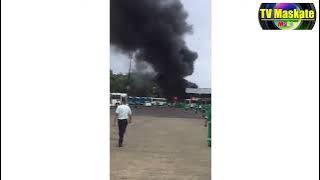 URGENTE: Ônibus pegam fogo no Lírio do Vale