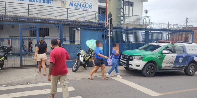 Uma ameaça de massacre deixou em pânico alunos da Escola Municipal Professor Sérgio Augusto Pará Bittencourt, no bairro Novo Israel.